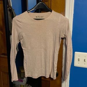 Women’s Medium Victorias Secret pink long sleeve tee shirt